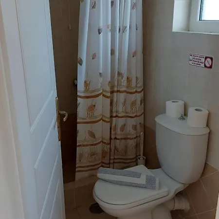 شقة فندقية Anna's